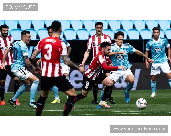 足球比分即时比分实时更新，满足用户多场比赛同步关注的需求